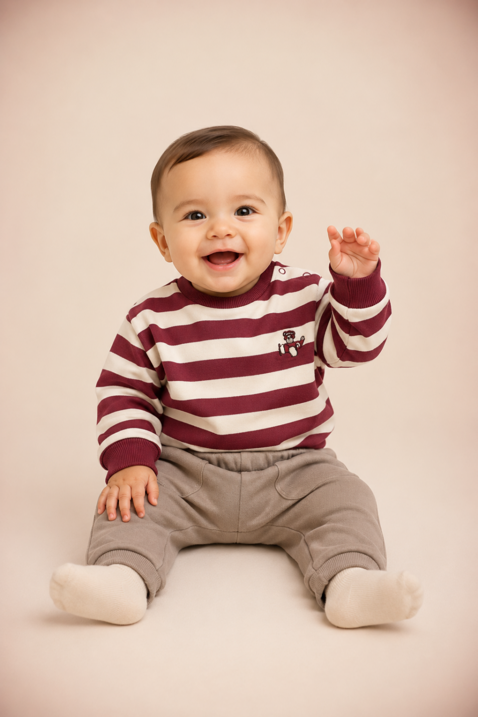Completo Due Pezzi A Righe In Felpina Leggera  Mayoral NewBorn a/i 2026.